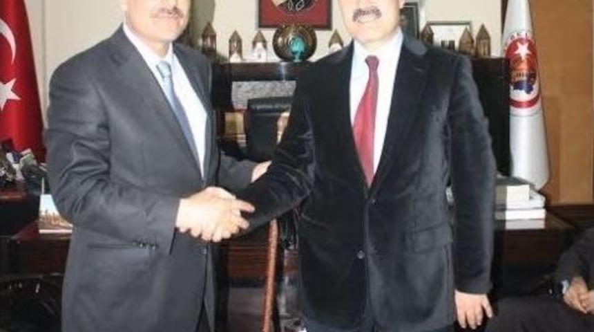 Başkan &Ccedil;oban&rsquo;a Ziyaretler Devam Ediyor