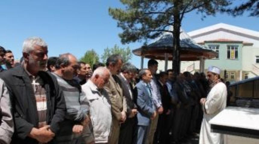 Eller Soma İ&ccedil;in Semaya A&ccedil;ıldı