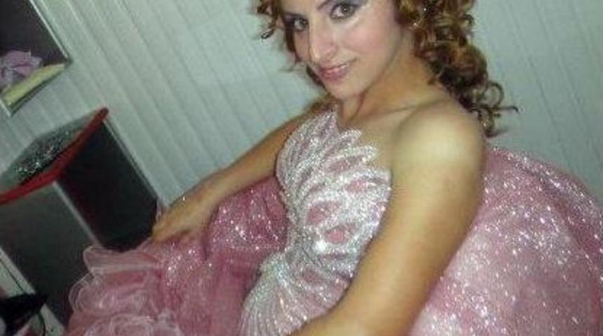 Ardeşen&rsquo;de Kaza: 2 &Ouml;l&uuml;, 2 Yaralı