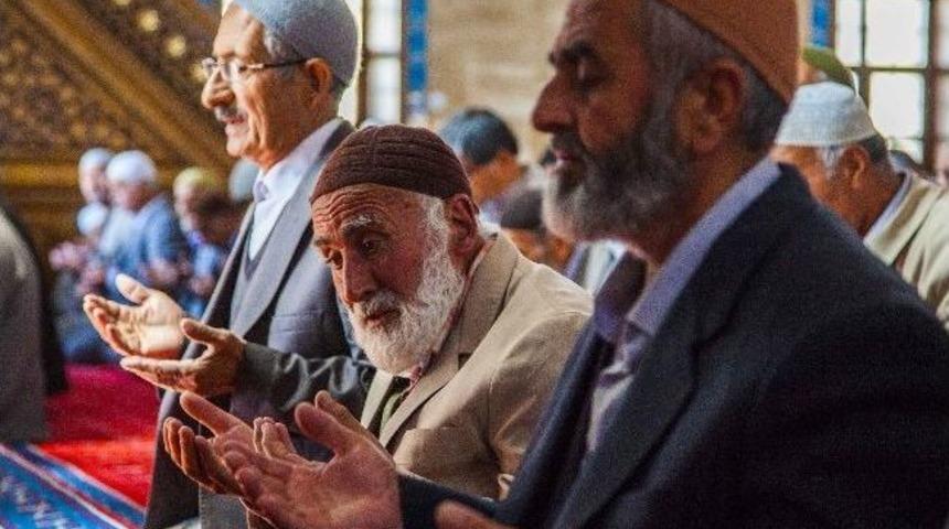 Ahlat&rsquo;ta Soma Şehitleri İ&ccedil;in Mevlid Okutuldu