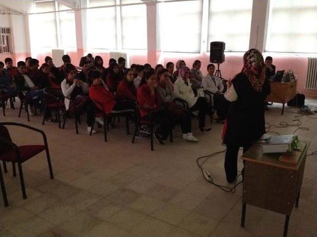 İş-kur’dan Öğrencilere “iş Arama Becerisi” Semineri