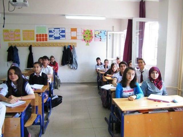 Hisarcık Aöl Öğrencileri Soma’ya Yardım Kampanyası Başlattı