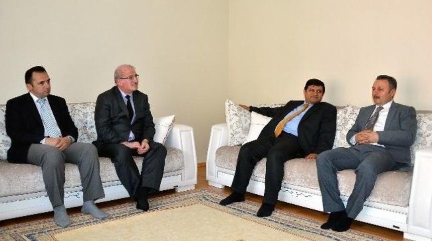 Vali Mayda Engellileri Ziyaret Etti