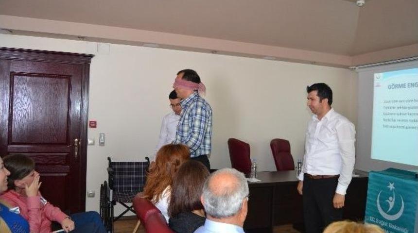 Mersin İl Sağlık M&uuml;d&uuml;rl&uuml;ğ&uuml; &lsquo;engelleri Aşalım&rsquo; Eğitimlerine Başladı