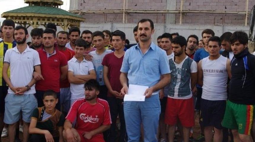 Viranşehir&rsquo;de Spor Sahası Sorunu