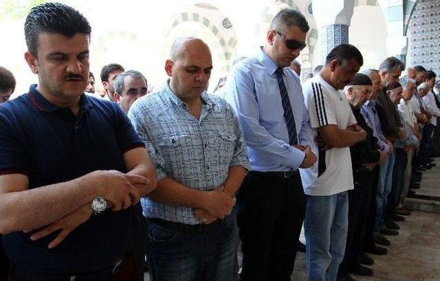 Mersin&rsquo;de Maden İş&ccedil;ileri İ&ccedil;in Gıyabi Cenaze Namazı Kılındı 1