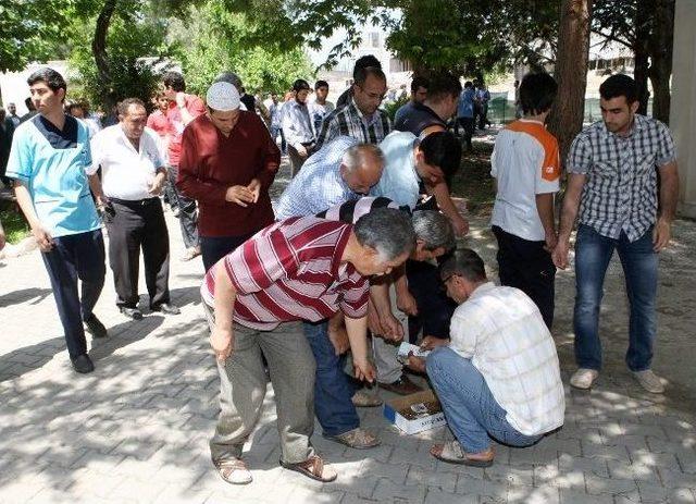 Maden Şehitleri İçin, Çü'de Gıyabi Cenaze Namazı Kılındı, Yardım Toplandı