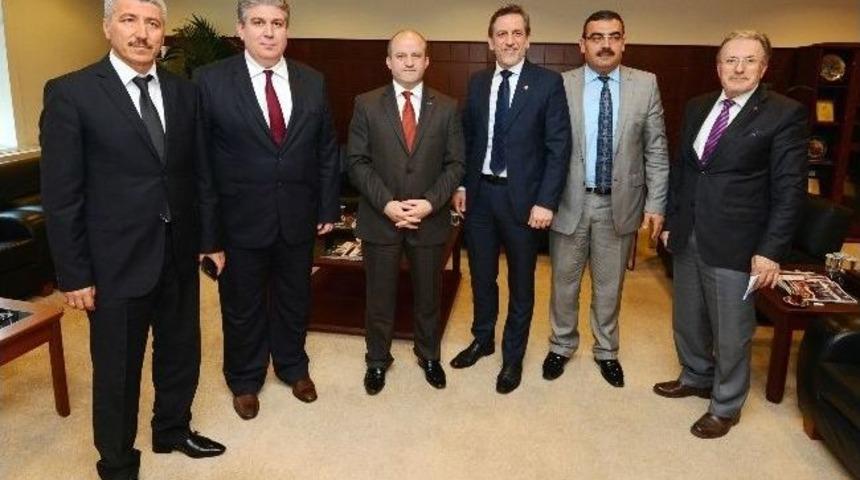 Sgk İl M&uuml;d&uuml;r&uuml; Metin: "btso Bizlere Işık Tutuyor"