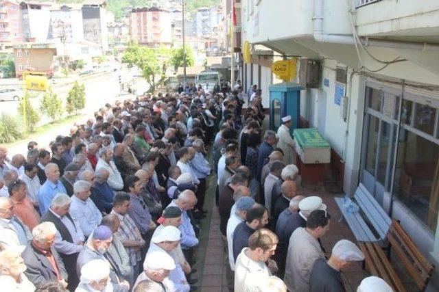 Amerika’da Ölen Thy Stajer Pilotu, Ordu da Toprağa Verildi 1