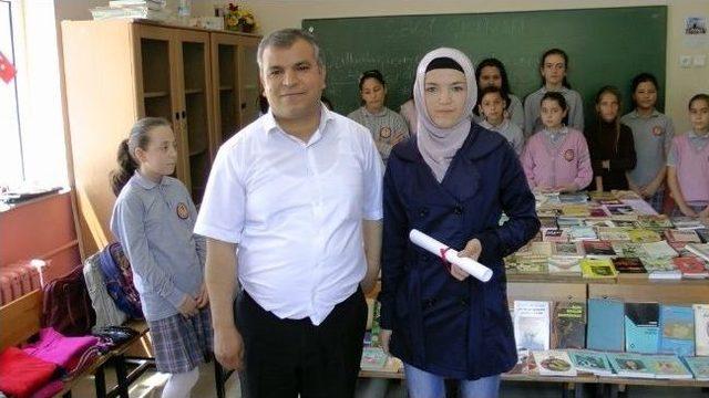 Üniversite Öğrencilerinden Türkali İlkokulu’na Kitap Bağışı 2
