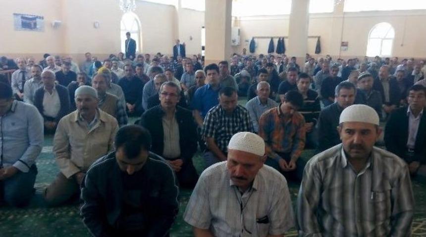 Madenciler &Ouml;len Meslektaşları İ&ccedil;in Mevlit Okuttu