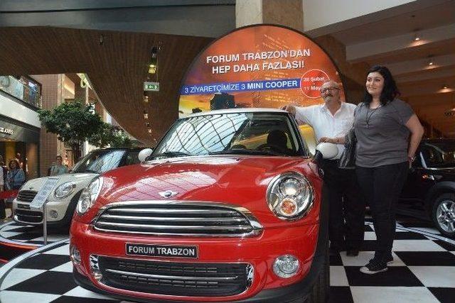 3 Mini Cooper Sahibini Buldu 2