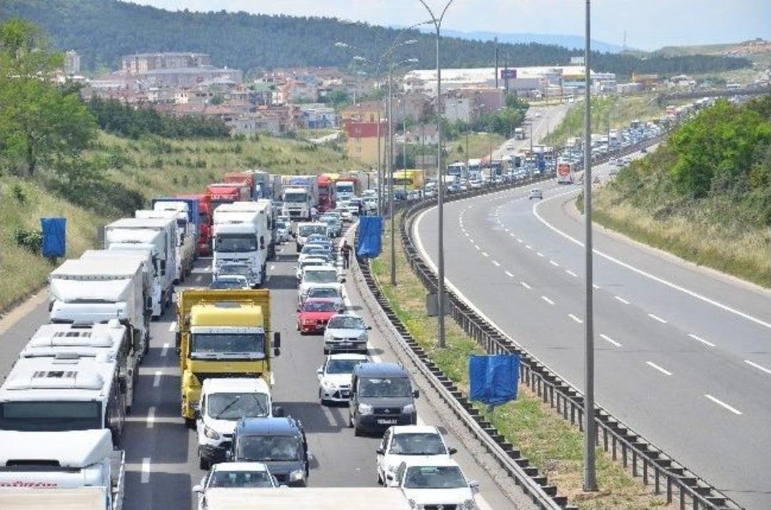 Tem&rsquo;de Trafik &Ccedil;ilesi Devam Ediyor