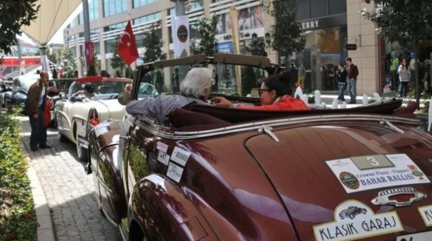Klasik Otomobiller Soma İ&ccedil;in Yarışıyor
