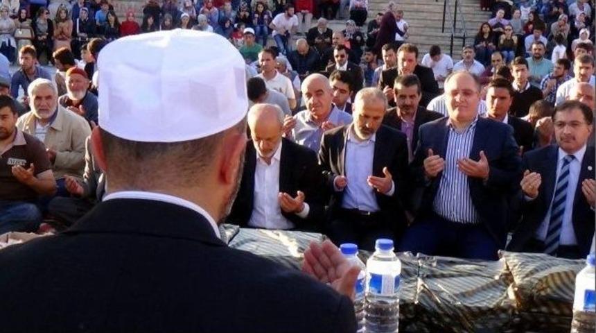 Sivas'ta Soma Madencileri İ&ccedil;in Mevlid-i Şerif Okutuldu