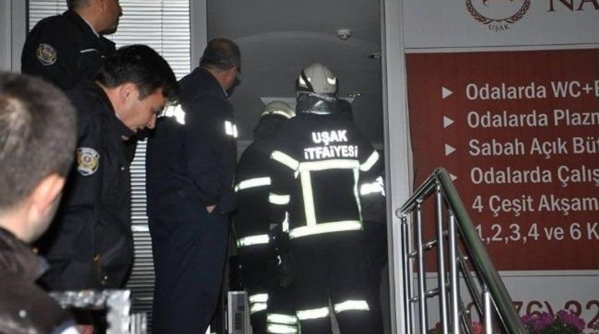 Uşak&rsquo;ta &Ouml;zel Kız &Ouml;ğrenci Yurdunda Yangın