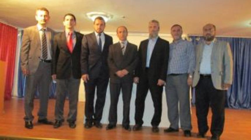 Hak -Bir-Sen &uuml;cretsiz umreye g&ouml;nderiyor