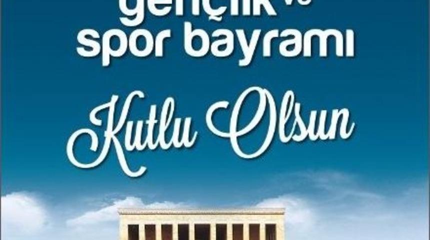 Başkan Alıcık'ın 19 Mayıs Atat&uuml;rk'&uuml; Anma Gen&ccedil;lik Ve Spor Bayramı Kutlama Mesajı