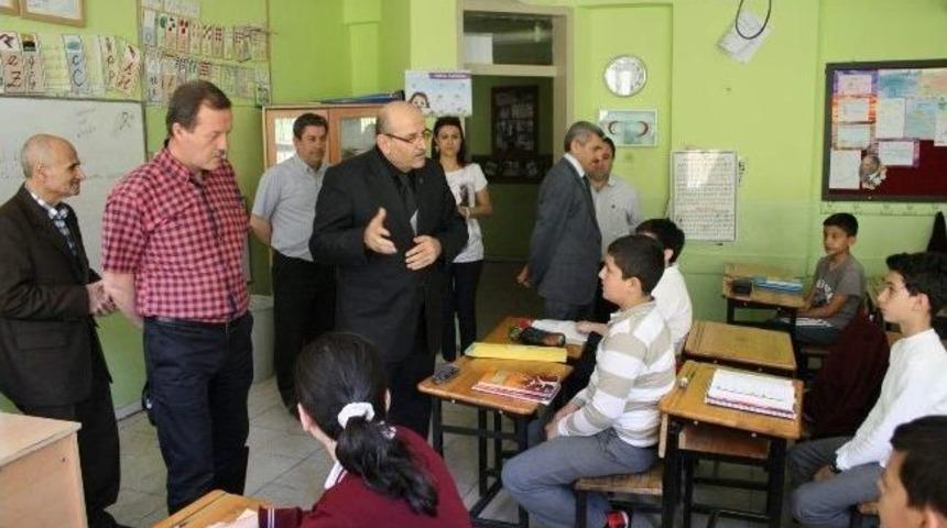 Bursa İl Milli Eğitim M&uuml;d&uuml;r Vekili Mustafa Bilici:
