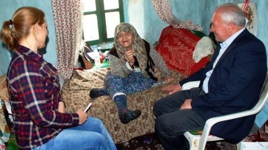 Lapseki Belediye Başkanı Engellileri Ziyaret Etti