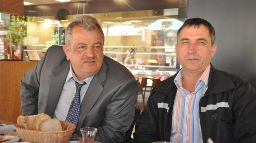 &Ccedil;erkezk&ouml;y Servis Ara&ccedil; Sahipleri Derneği Basınla Bir Araya Geldi