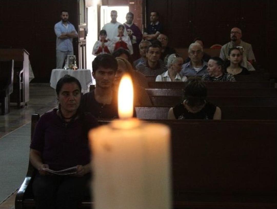 Adana'da Bebekli Kilise'de Soma İ&ccedil;in Ayin Yapıldı
