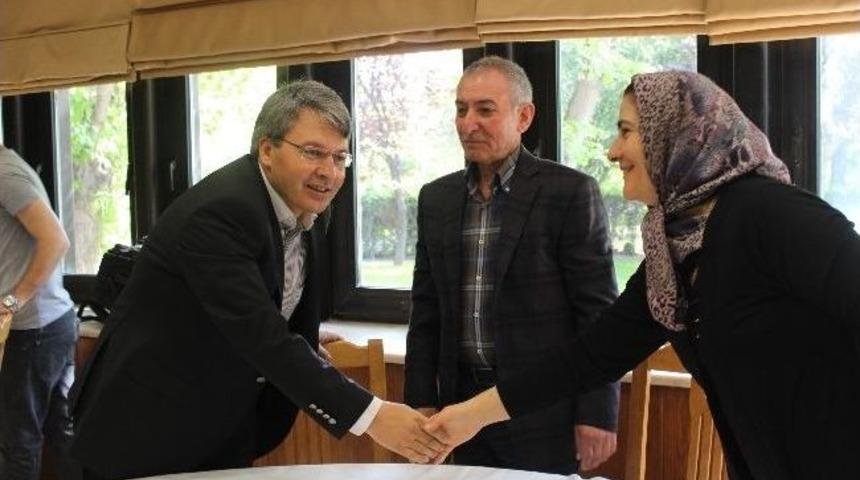 Ak Parti Milletvekili Feramuz &Uuml;st&uuml;n Kelkitlilerle Ankara&rsquo;da Buluştu
