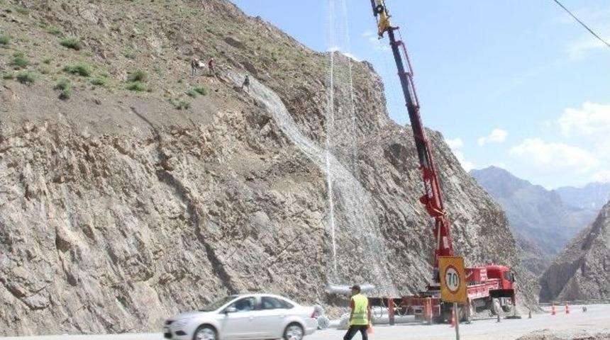 Kaya D&uuml;şmelerine Karşı Tel &Ouml;rg&uuml;l&uuml; &Ouml;nlem