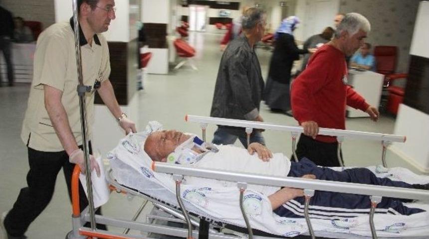 Komşusuna Yardım Etmek İsterken Balkondan D&uuml;şt&uuml;