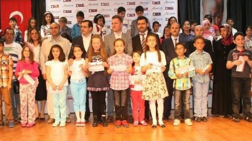 Yozgat Maltepe Dershanesi Altın &Ccedil;ocukları Altın İle &Ouml;d&uuml;llendirdi