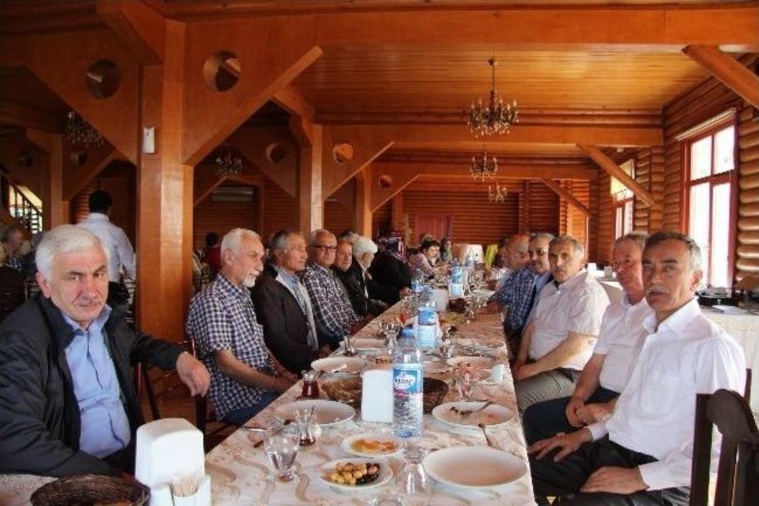 Başkan Ali İnci Kemaliye Mahalle Sakinleriyle Bir Araya Geldi