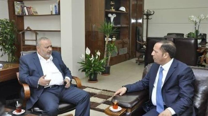 Eski Milletvekili Yılmaz&rsquo;dan, Dilovası Belediye Başkanı Toltar&rsquo;a Ziyaret