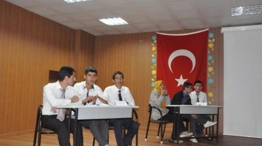 Kulp &Ccedil;pl'de Bilgi Yarışması Yapıldı