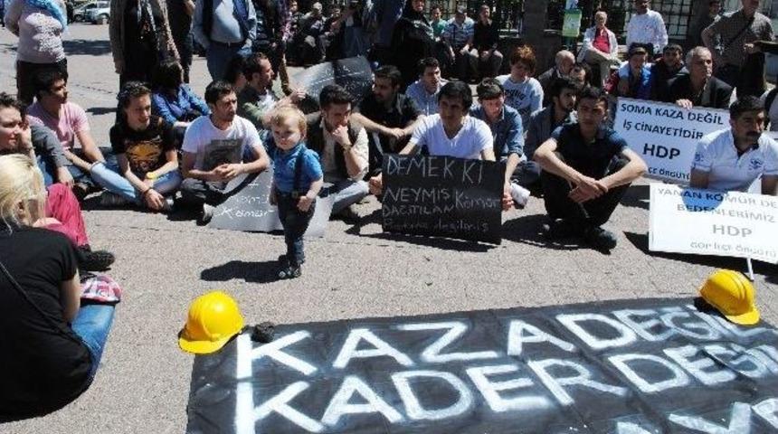 Minik Giray&rsquo;dan 'soma' Protestosuna K&ouml;m&uuml;rl&uuml; Destek