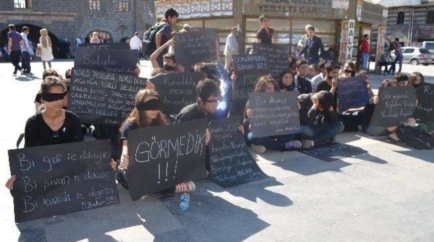Diyarbakır&rsquo;lı &Ouml;ğrencilerden Soma&rsquo;ya Oturma Eylemli Destek