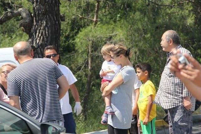 Antalya’da Trafik Kazası: 3 Yaralı