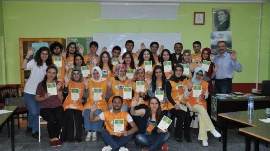 Gen&ccedil; Tema Kul&uuml;b&uuml; D&uuml;nyayı Kurtaran Adımı Attı