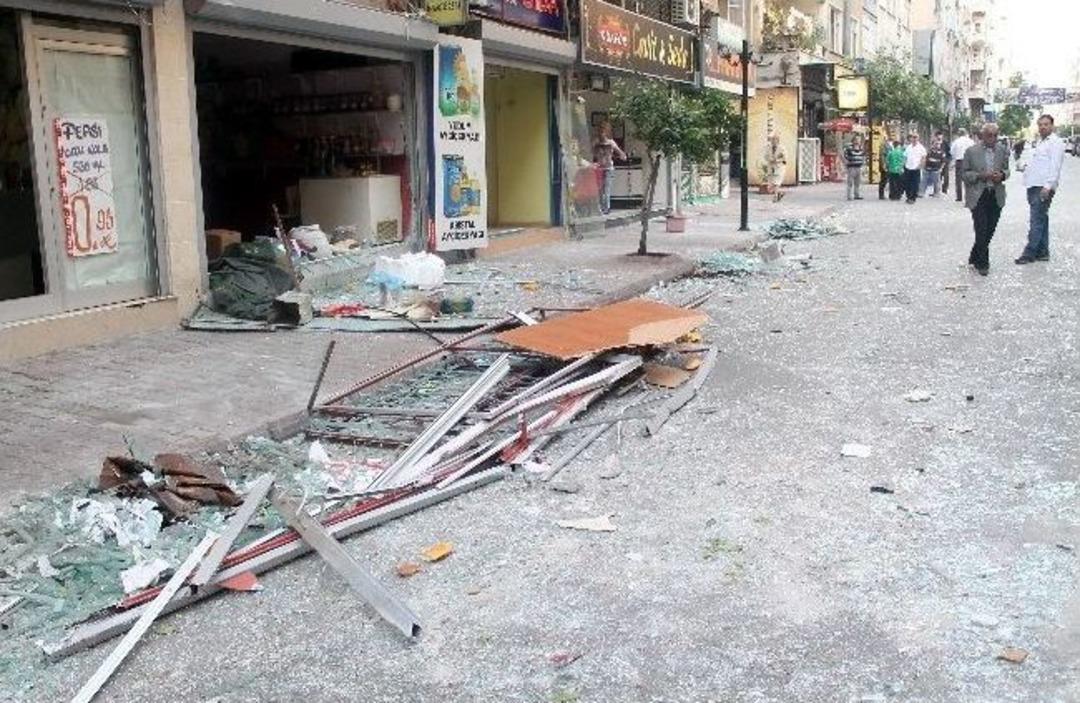 Mersin'deki Korkutan Patlama G&uuml;venlik Kamerasında