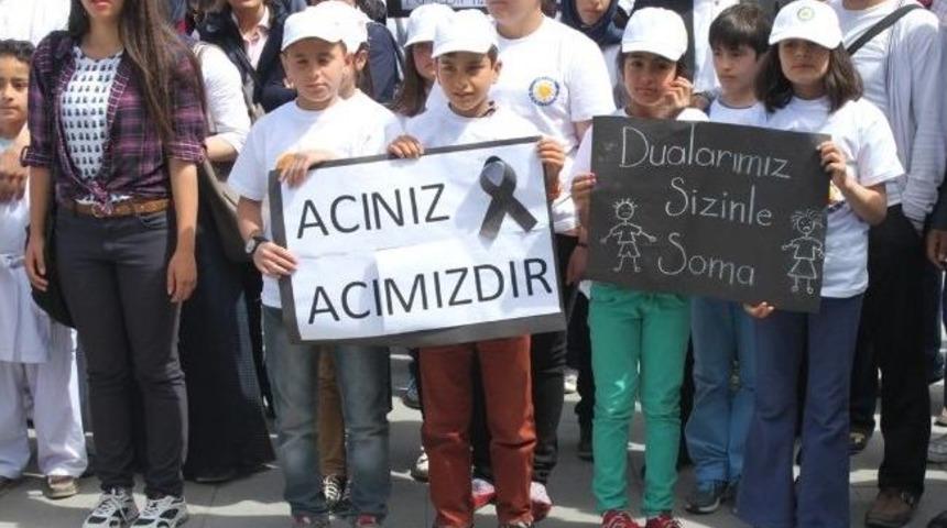 19 Mayıs T&ouml;reni Buruk Ge&ccedil;ti