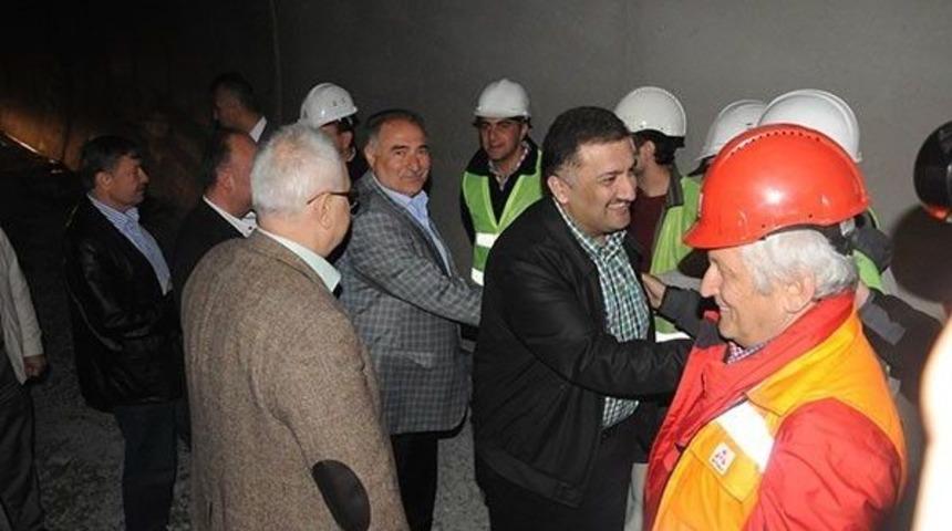 Milletvekili Yılmaz: &ldquo;bir Patika Yol Olsa Da, Şu Ovit Dağını Aşsak&rdquo;