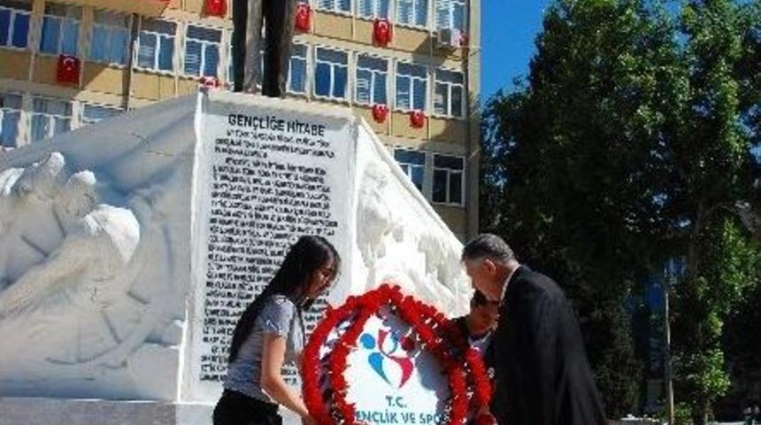 19 Mayıs Etkinlikleri Buruk Ge&ccedil;ti