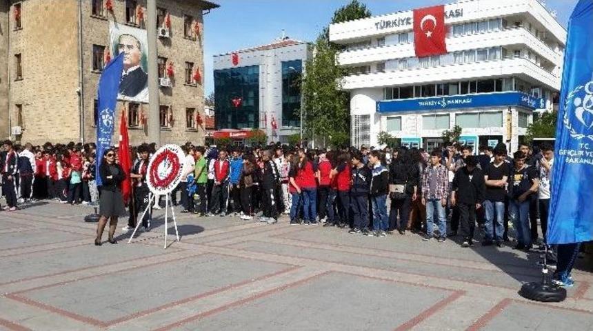 Isparta'da Buruk Kutlama