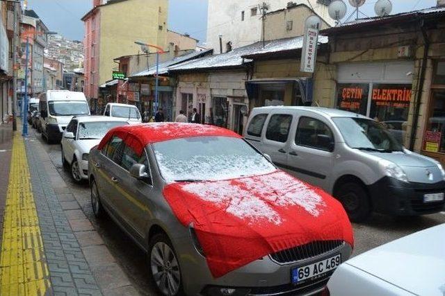 Bayburt’a Dolu Yağdı