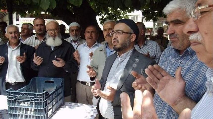 Soma'daki Faciada Hayatını Kaybedenler İ&ccedil;in Dua Edildi