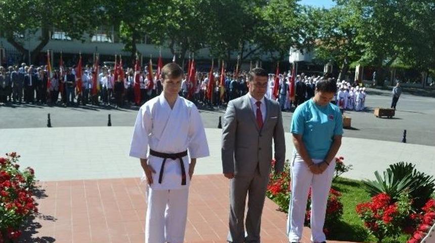 Gelibolu&rsquo;da Buruk Kutlama