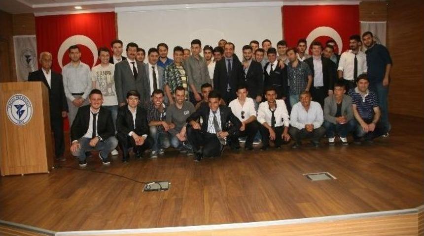 Yozgat Bozok Erkek &Ouml;ğrenci Yurdunda Mezuniyet Sevinci