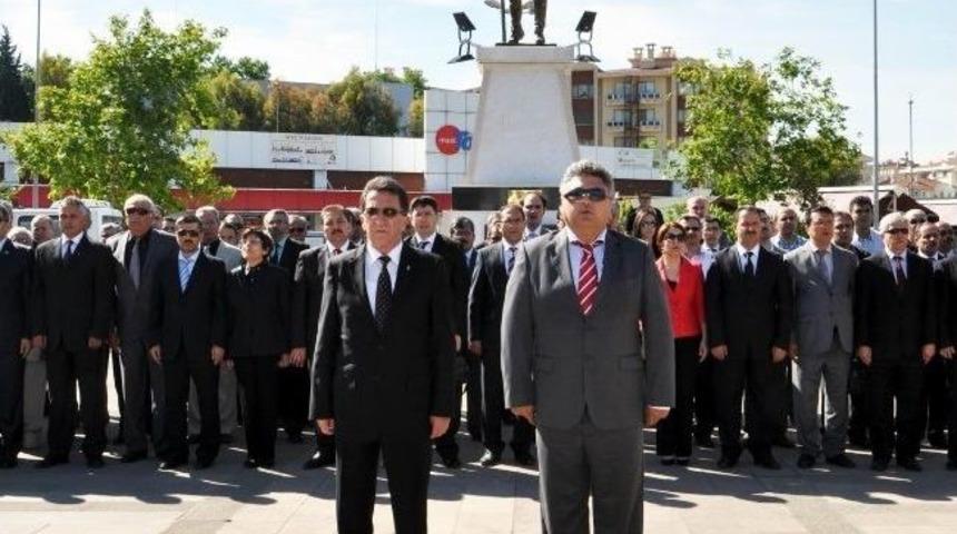 Edremit&rsquo;te Buruk 19 Mayıs T&ouml;reni