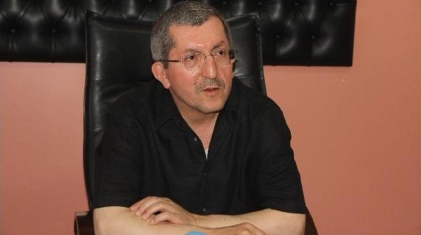 Karab&uuml;k Belediye Başkanı Rafet Vergili: