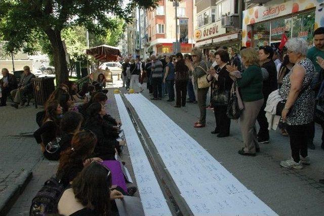 &Ouml;len Madencilerin İsimlerini Yola Yazdılar 1