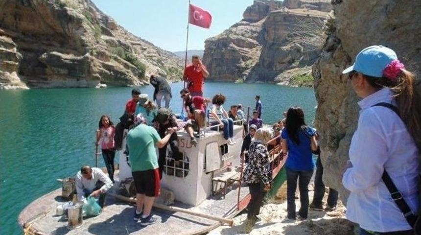Fırat Nehri Ve Atat&uuml;rk Barajı&rsquo;nda Kanyon Keyfi